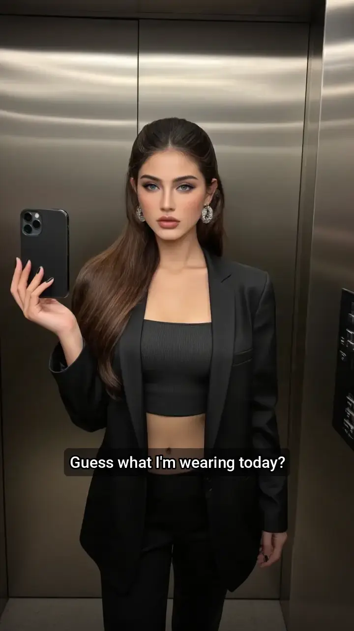 Obsessed with this power suit! 🖤